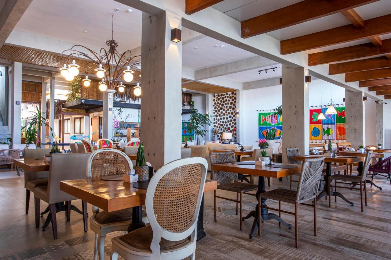 Hotel Village Enseada أوباتوبا المظهر الخارجي الصورة